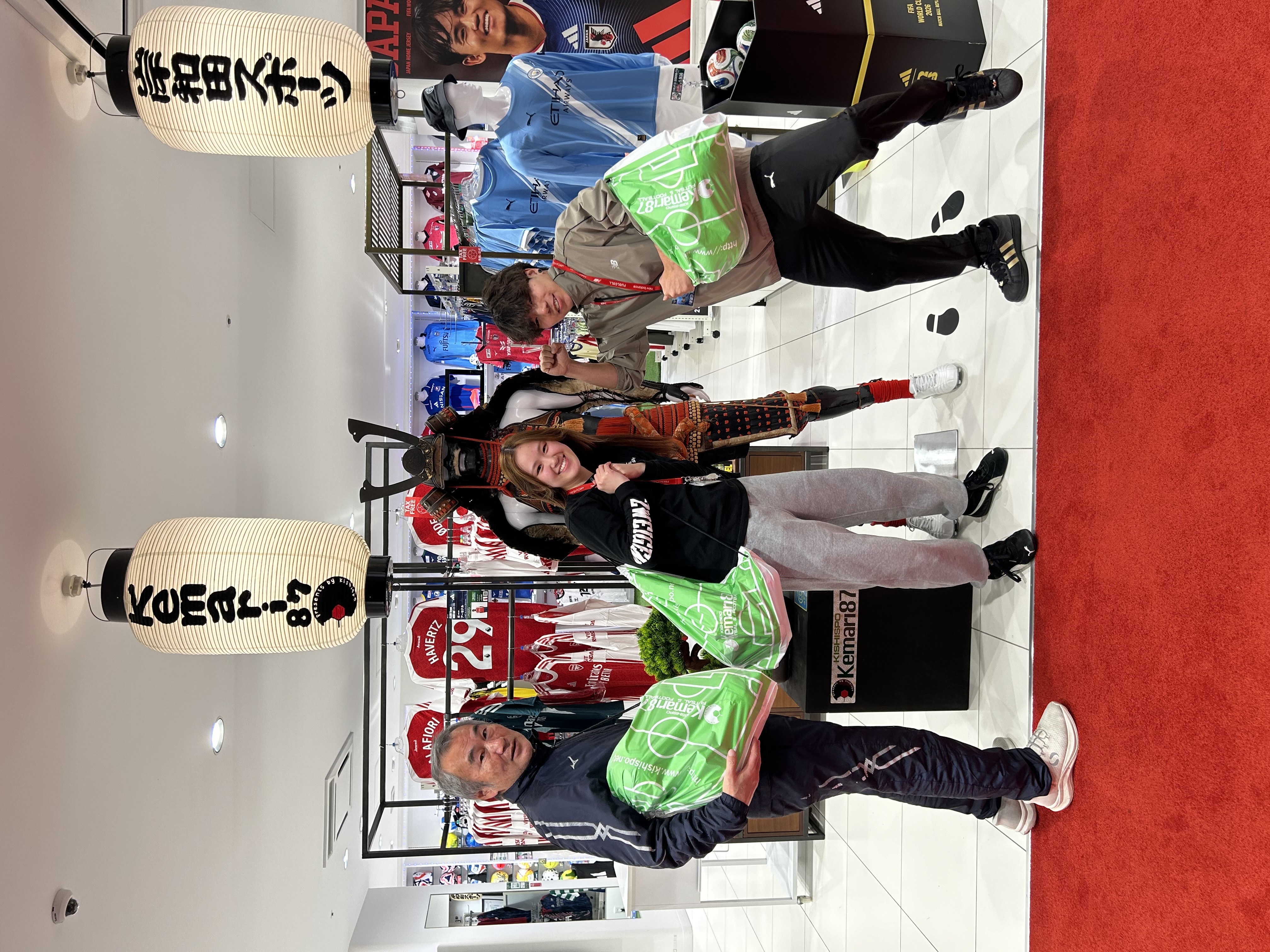 Instagram投稿提示で肩リュックプレゼント中【金沢店限定】